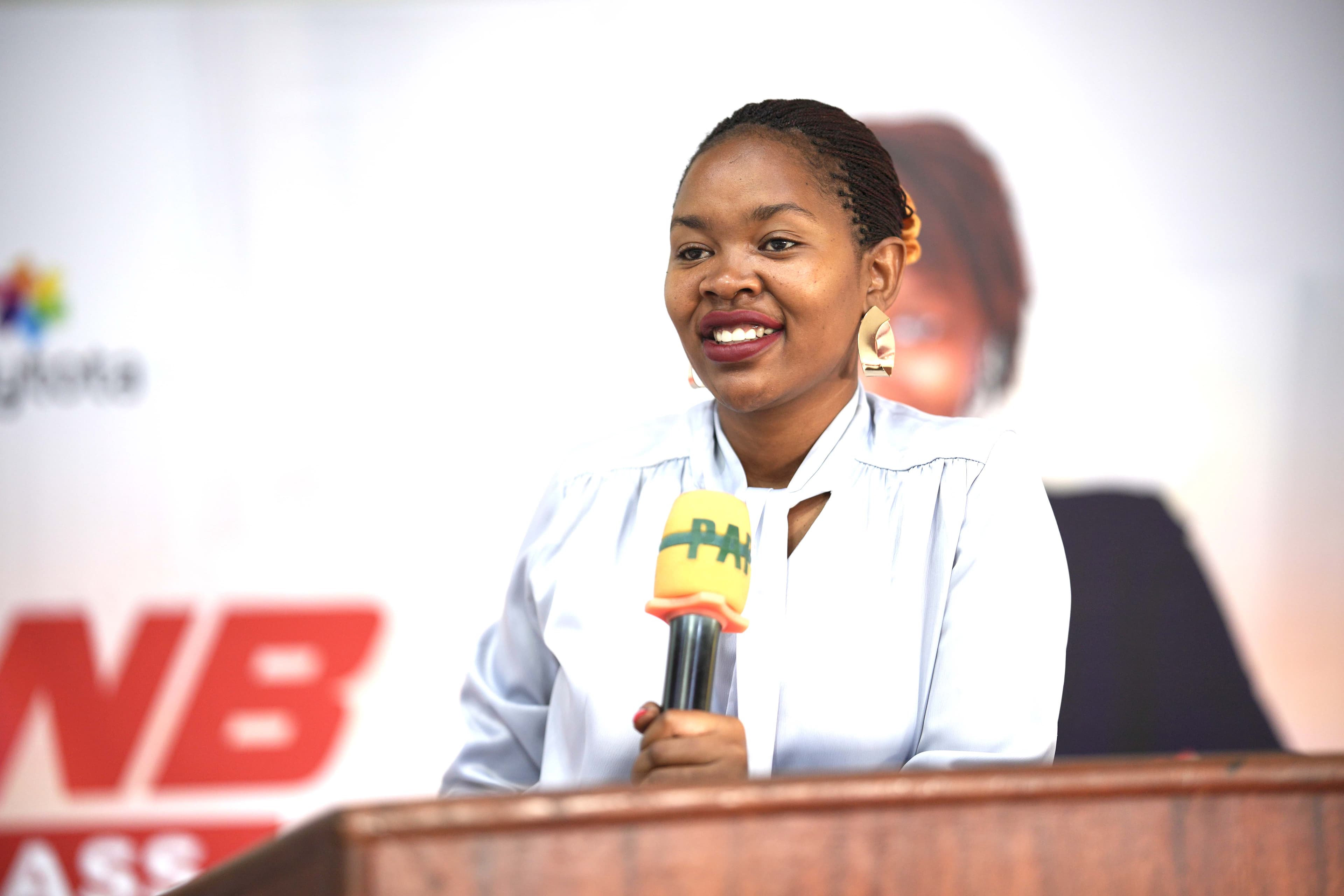 Airbnb masterclass attendees following along during a classroom session.